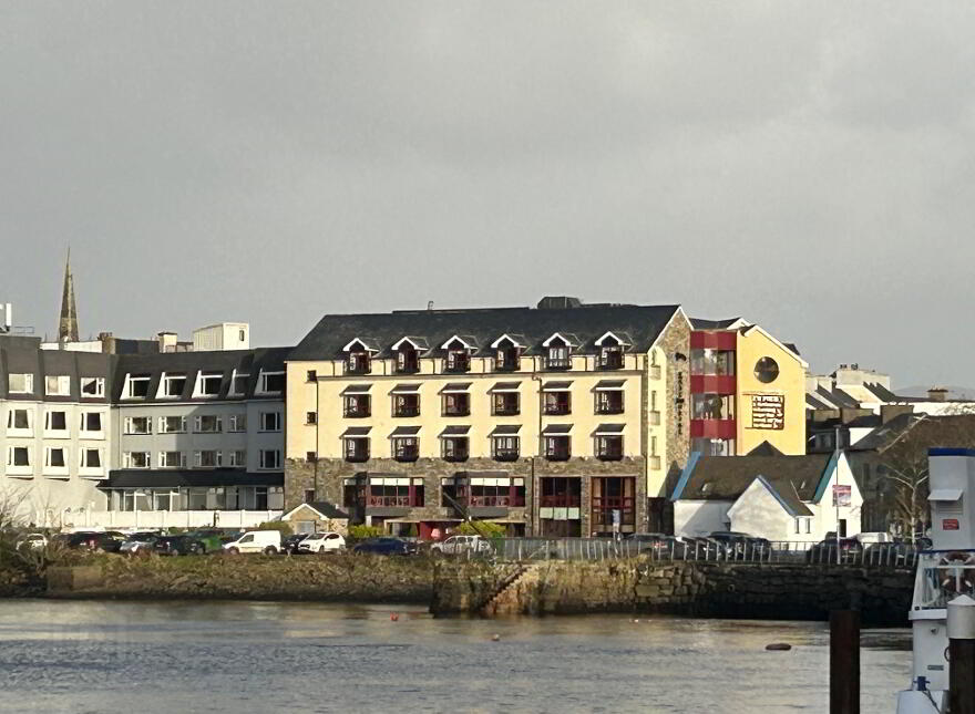 Doms Pier 1, Quay Street, Donegal Town, F94XVW9