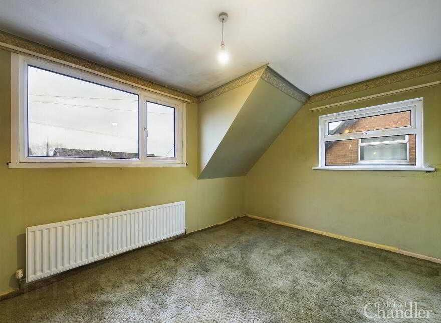 6 Ashley Park, Carryduff, Belfast, BT8 8DX