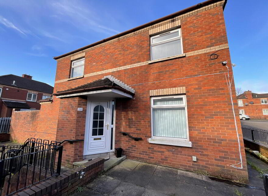 10 Palmer Court, Belfast, BT13 3JX photo