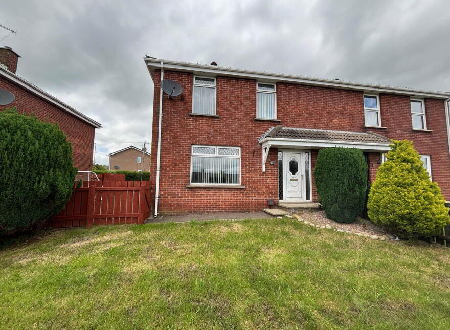 3 Fulmar Avenue, Carrickfergus, BT38 7RR photo