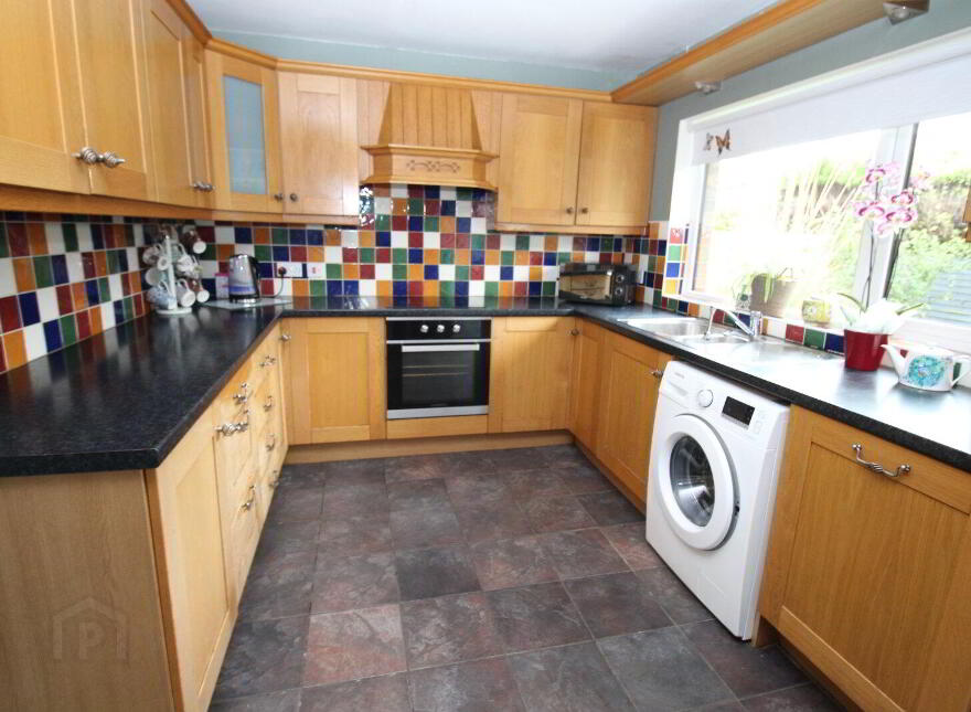 34 Trailcock Road, Carrickfergus, BT38 7NU