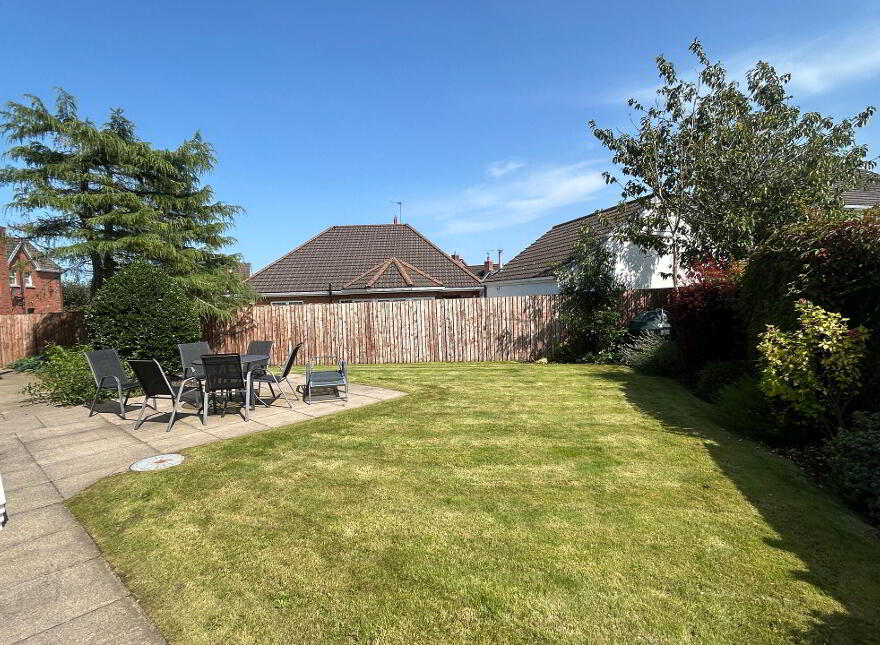 19 Knockantern Grove, Coleraine, BT52 1NU