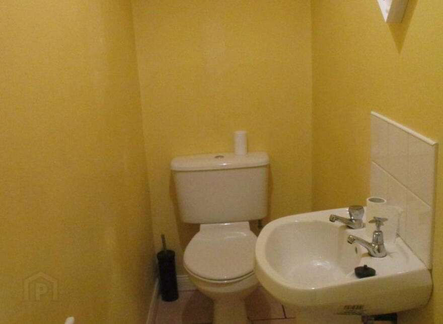 Great Apartment, 79a University Avenue, Belfast, BT7 1GX
