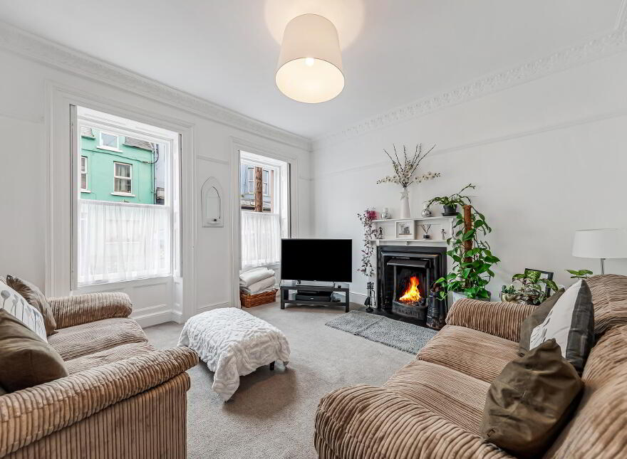 36 High Street, Donaghadee, BT21 0AQ