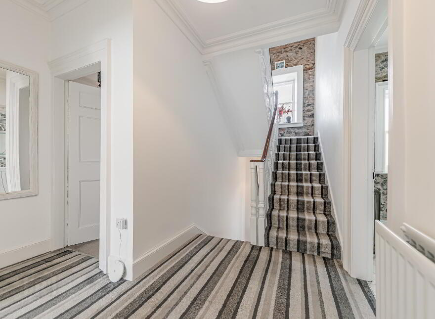 36 High Street, Donaghadee, BT21 0AQ