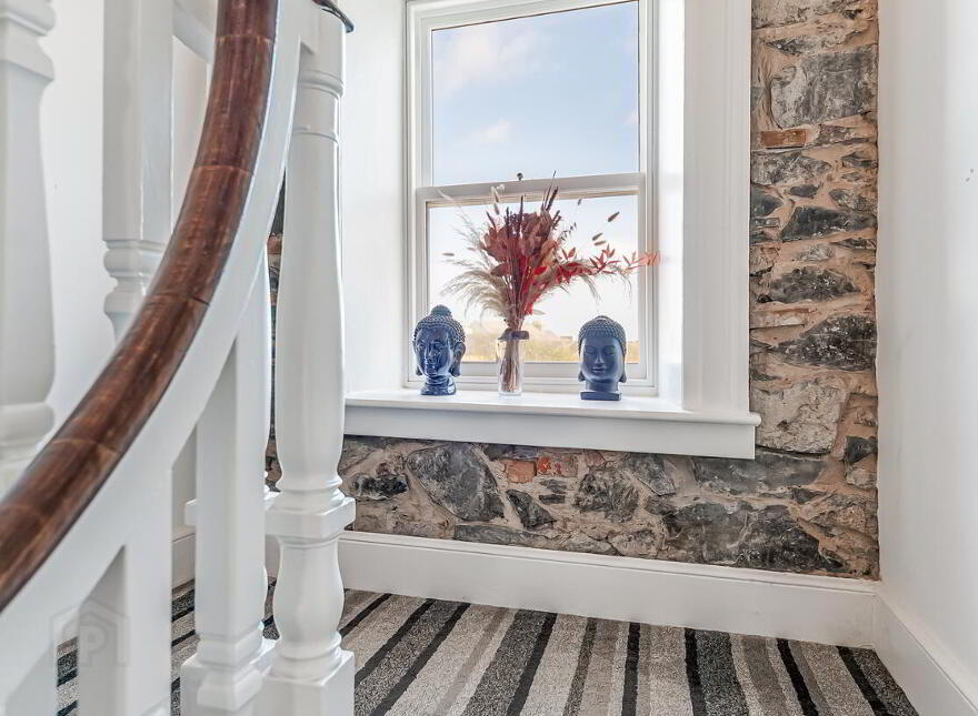 36 High Street, Donaghadee, BT21 0AQ