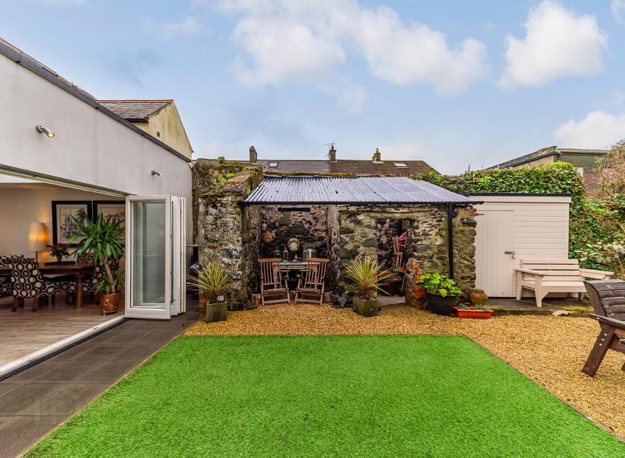 36 High Street, Donaghadee, BT21 0AQ