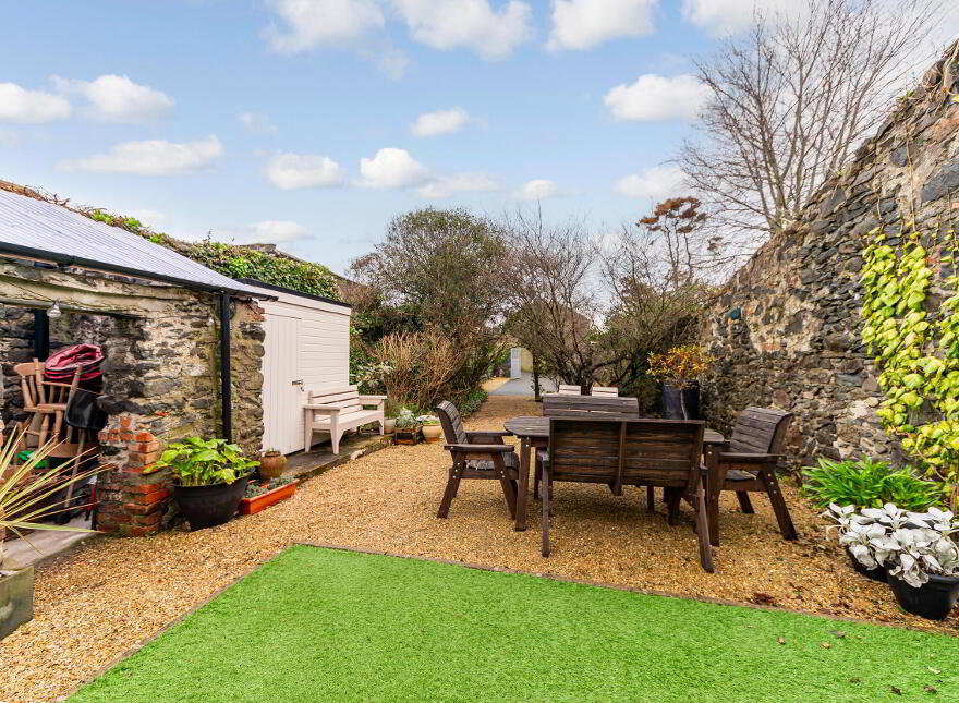 36 High Street, Donaghadee, BT21 0AQ
