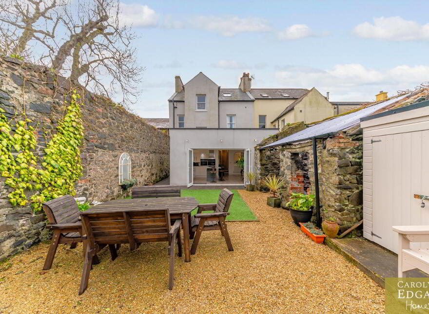 36 High Street, Donaghadee, BT21 0AQ