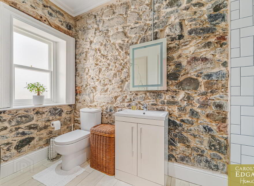 36 High Street, Donaghadee, BT21 0AQ
