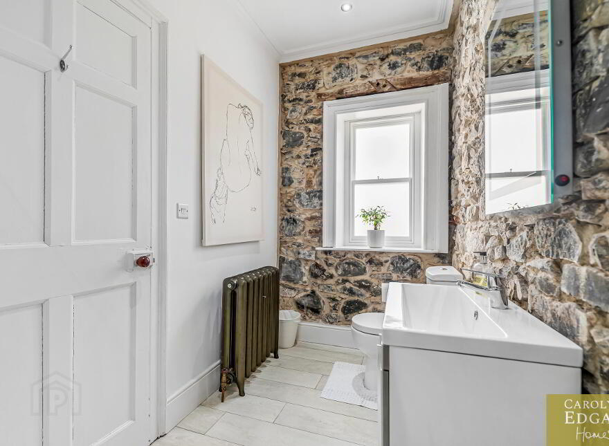 36 High Street, Donaghadee, BT21 0AQ