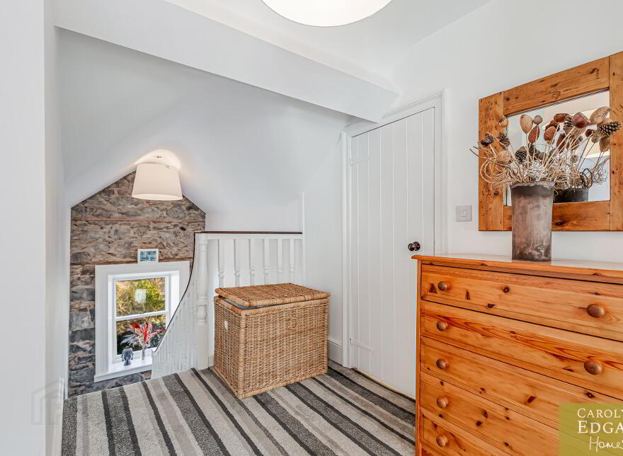 36 High Street, Donaghadee, BT21 0AQ