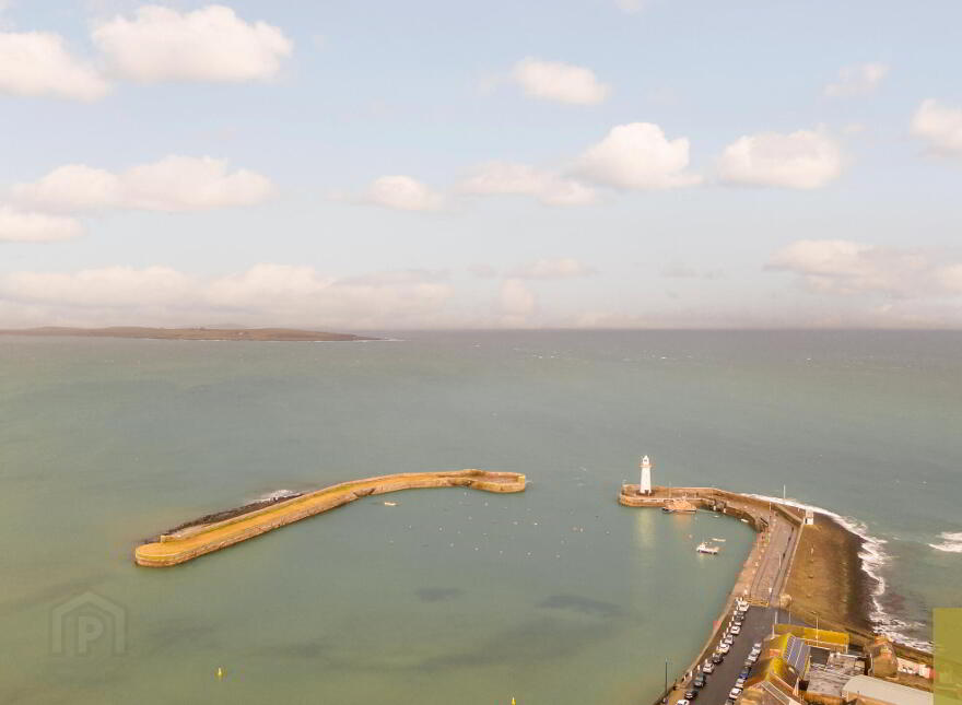 36 High Street, Donaghadee, BT21 0AQ