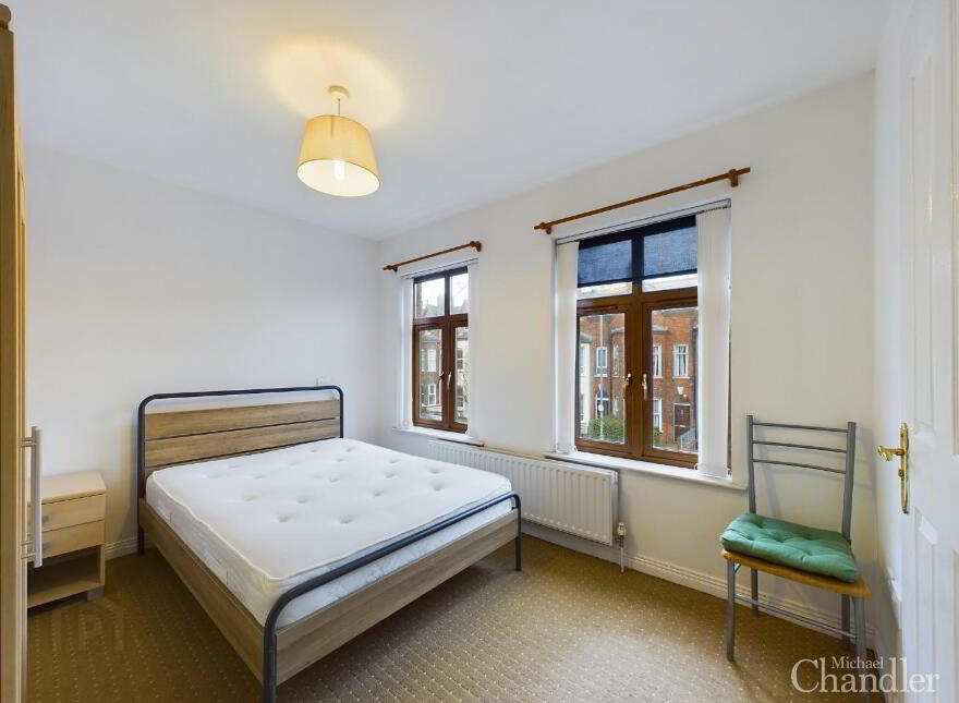 89 The Cloisters, Belfast, BT7 1GQ
