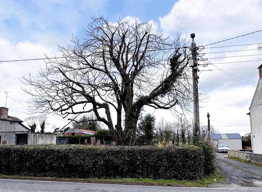Clonedergole, Newtownbutler Road, Clones