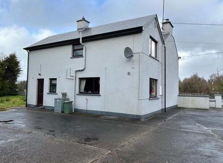 Loughlynn, Castlerea, F45R890