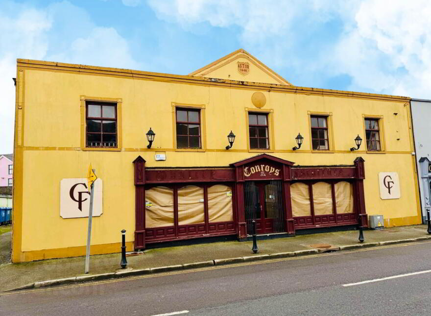 Conroy`s Furniture, Killarney Road, Castleisland, V92YN93 photo