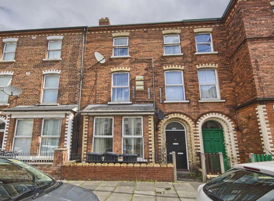 46b Cromwell Road, Belfast, BT7 1JX photo