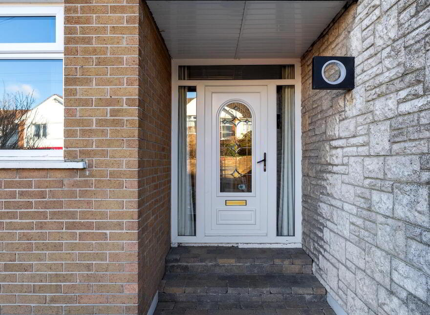 16 Londonderry Gardens, Comber, Newtownards, BT23 5EZ