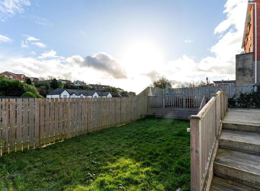 16 Londonderry Gardens, Comber, Newtownards, BT23 5EZ