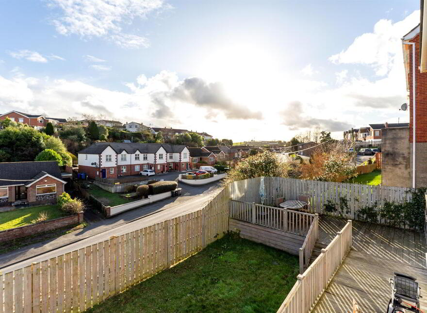 16 Londonderry Gardens, Comber, Newtownards, BT23 5EZ
