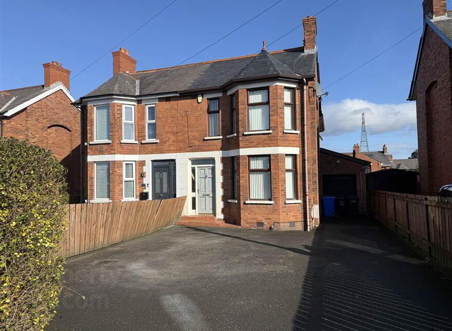 454 Castlereagh Road, Belfast, BT5 6BH photo