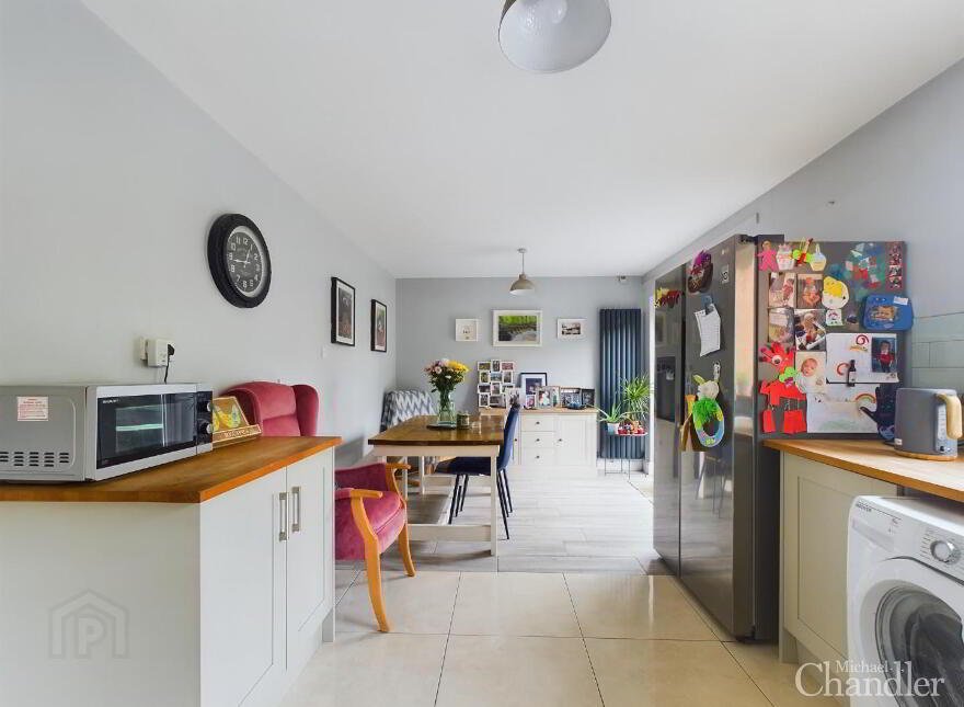6 Finsbury Drive, Cairnshill Road, Belfast, BT8 6GY