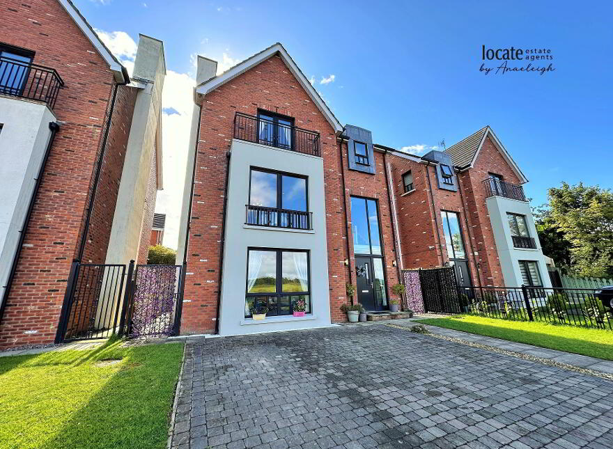 61 Butlers Wharf, Waterside, Derry, BT47 6SQ photo