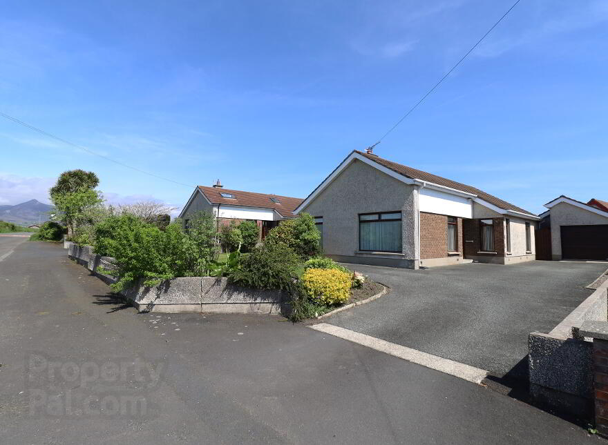 30 Carrigenagh Road, Kilkeel, BT34 4NE photo