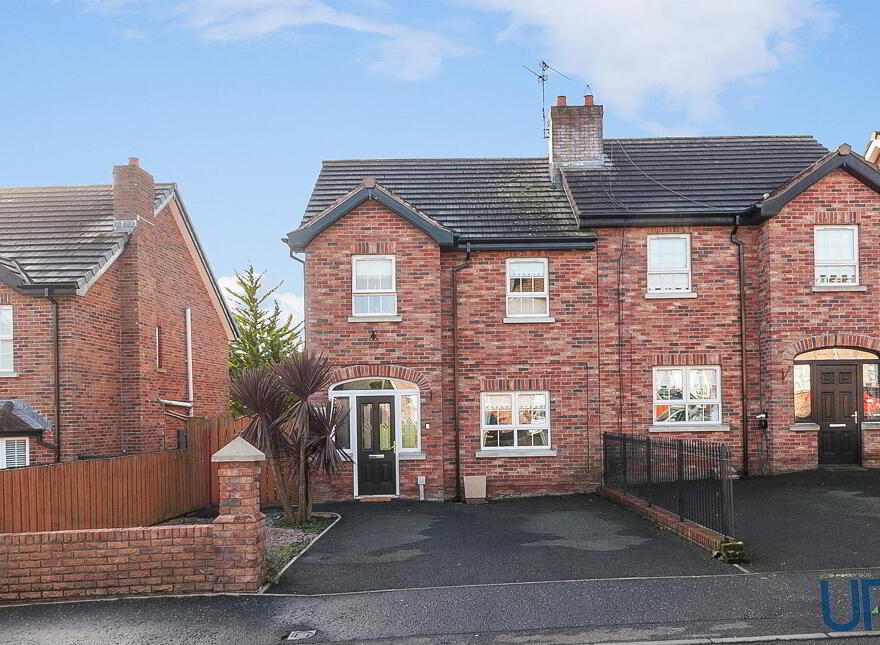 24 Mount Eagles Crescent, Belfast, BT17 0GL photo