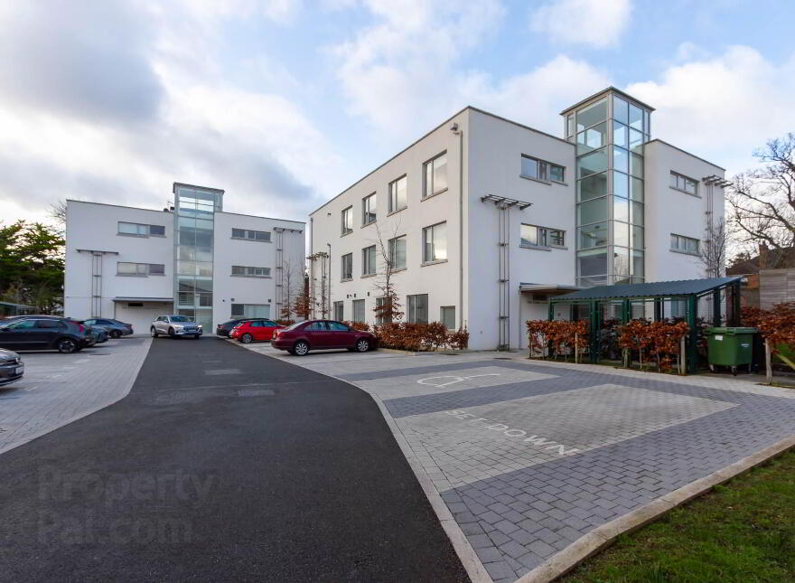 Apartment 2 The Cedar Glensavage, Avoca Road, Blackrock, Dublin, A94V3H1 photo