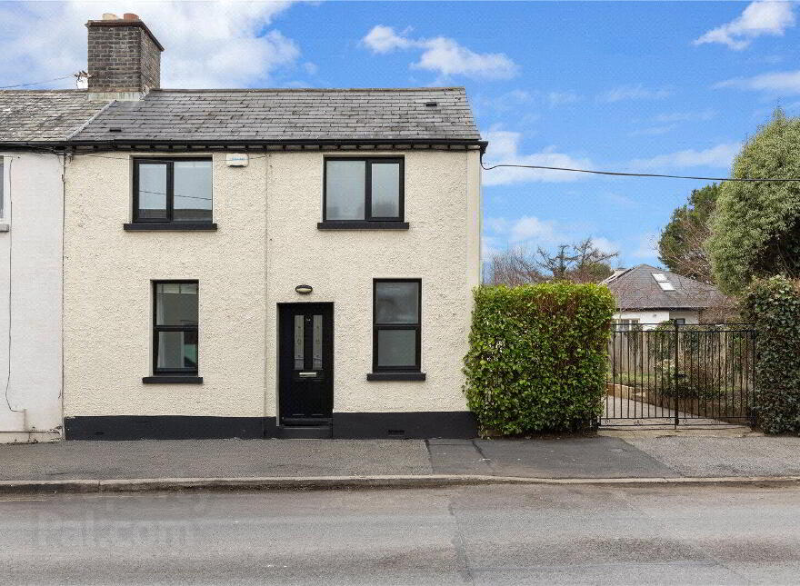 244 Foxrock Grove, Kill Lane, Dublin, D18E8X0 photo