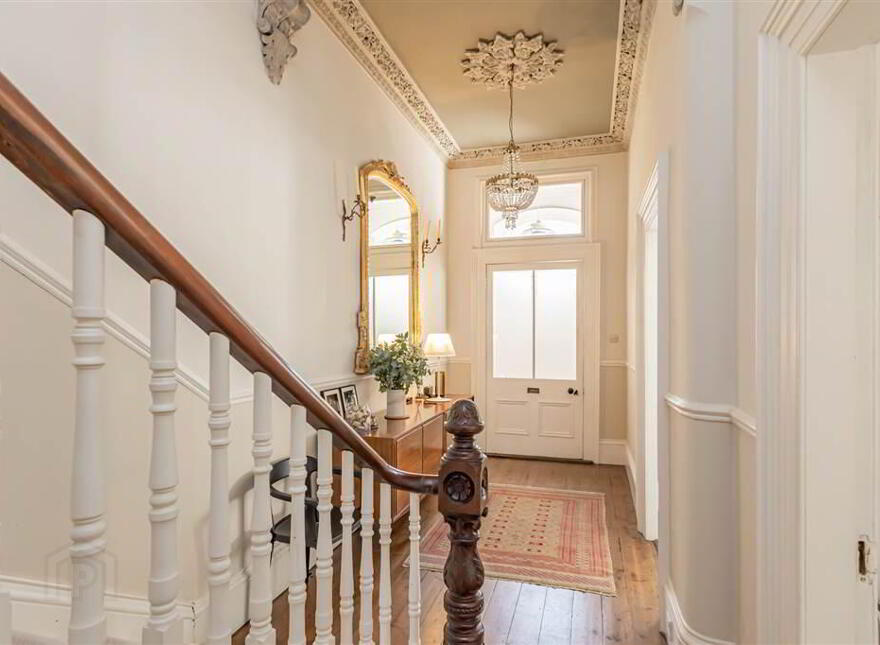 17 College Gardens, Off Malone Road, Belfast, BT9 6BQ