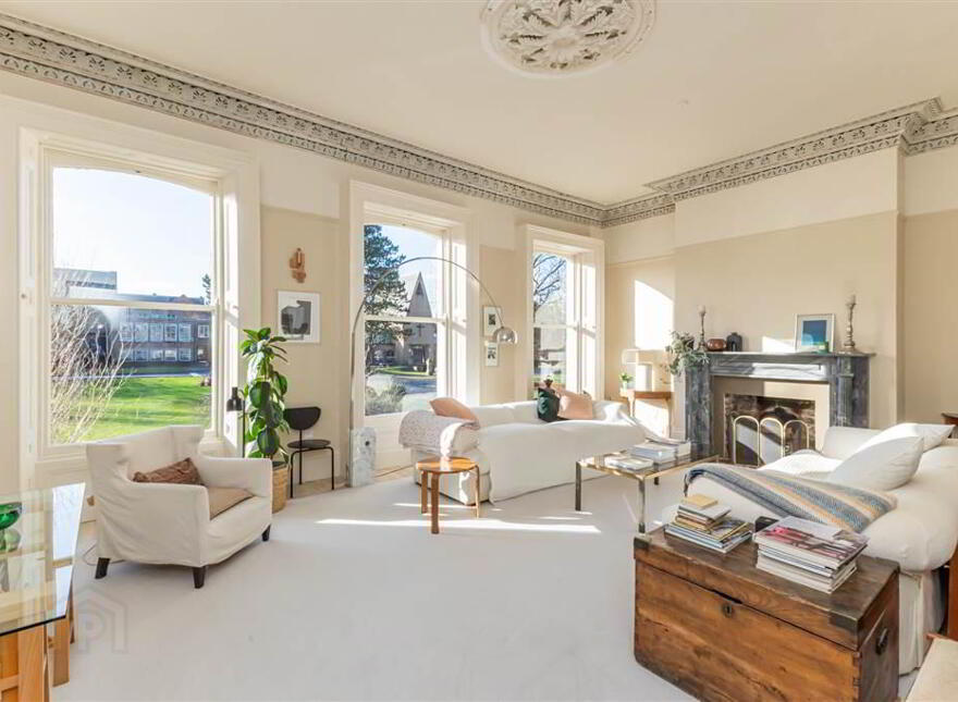 17 College Gardens, Off Malone Road, Belfast, BT9 6BQ
