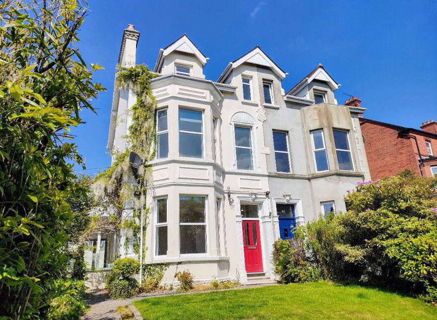 166 Upper Newtownards Road, Belfast, BT4 3ES photo