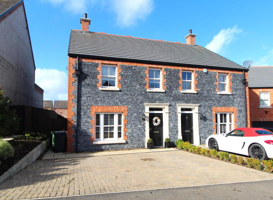 1b Ballantine Way, Lisburn, BT27 5FQ photo