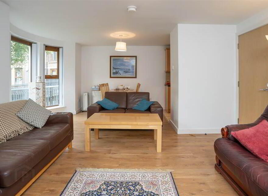 20 Park Royal, Balmoral, Belfast, BT9 7GY