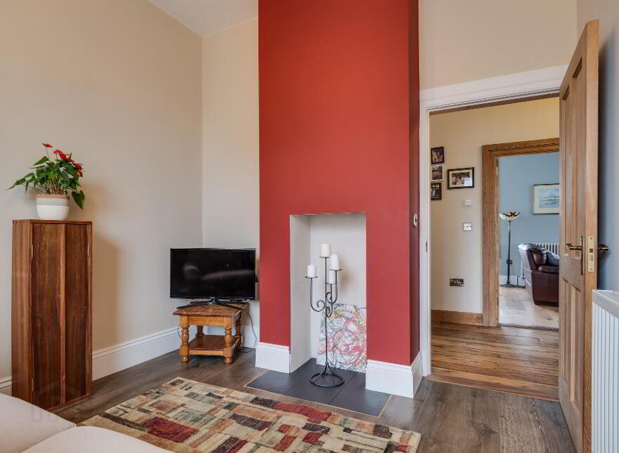 Willoughby Lodge, 5 Willoughby Place, Enniskillen, BT74 7EX