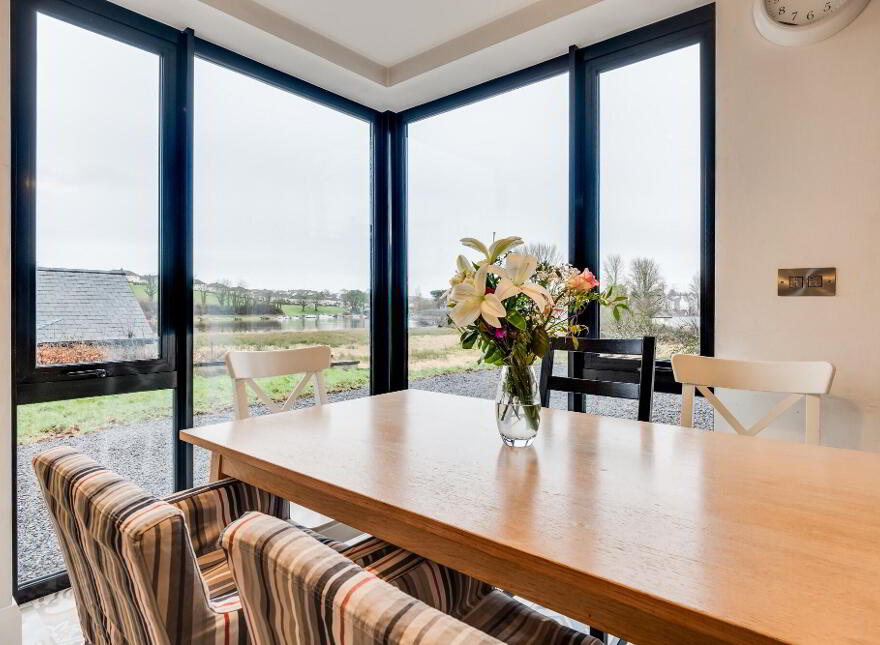 Willoughby Lodge, 5 Willoughby Place, Enniskillen, BT74 7EX