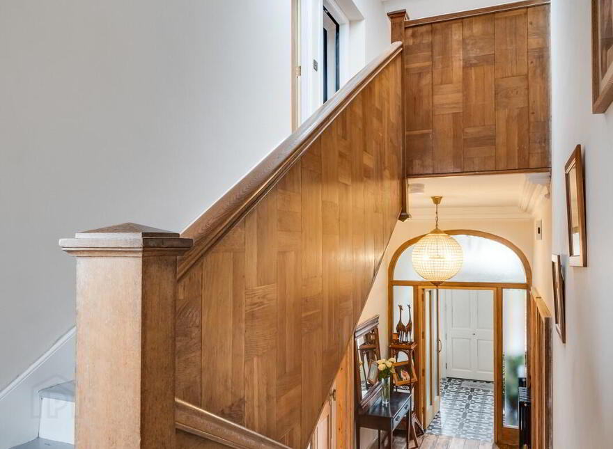 Willoughby Lodge, 5 Willoughby Place, Enniskillen, BT74 7EX