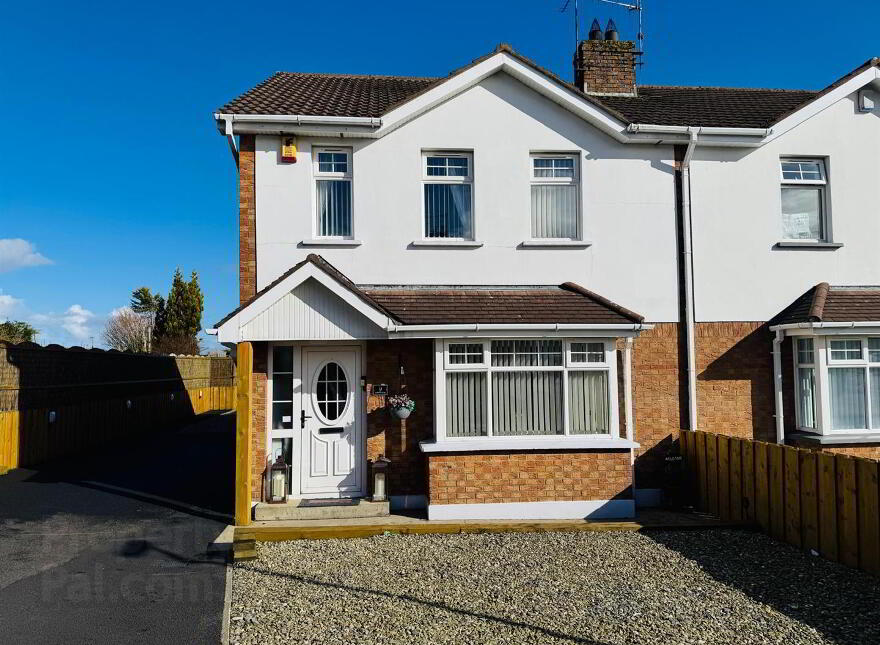 9 Ashcroft Close, Waterside, Derry / Londonderry, BT47 2LG photo