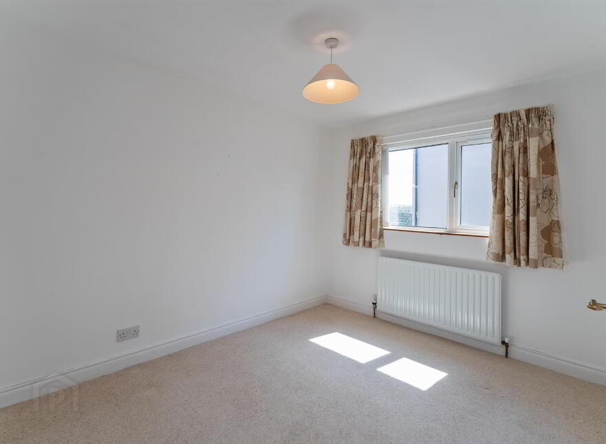 Flat 2 Rockdene, 6 Springvale Road, Ballywalter, Newtownards, BT22 2PE
