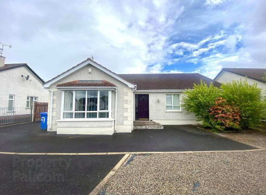 7 Castlehill Crescent, Ballymoney, BT53 6TL photo