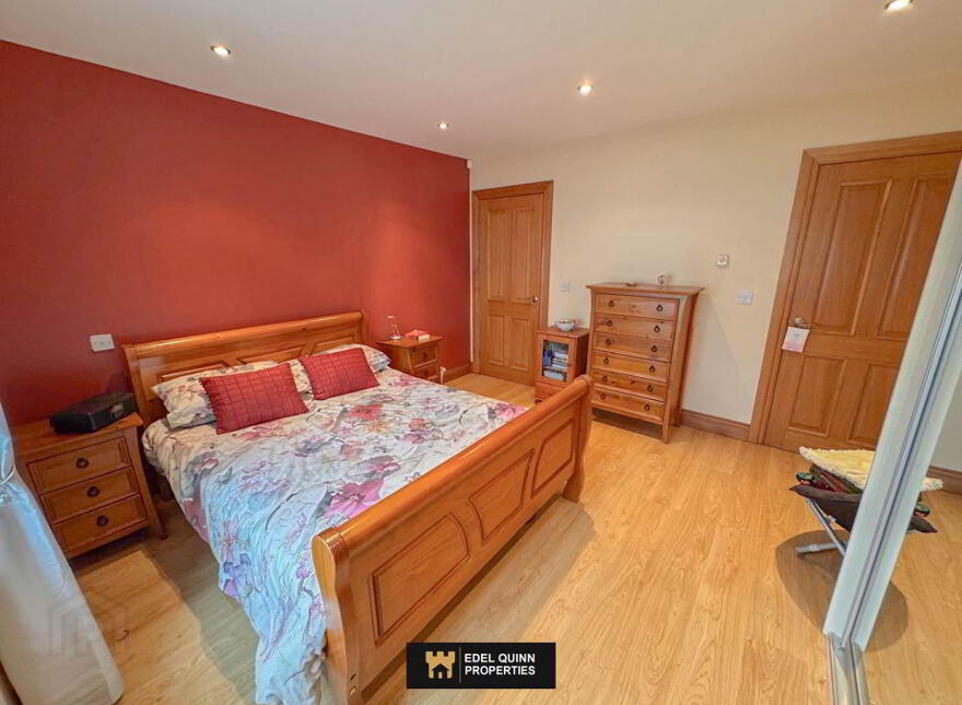 13 Roseville Heights, Killybegs, F94VX09