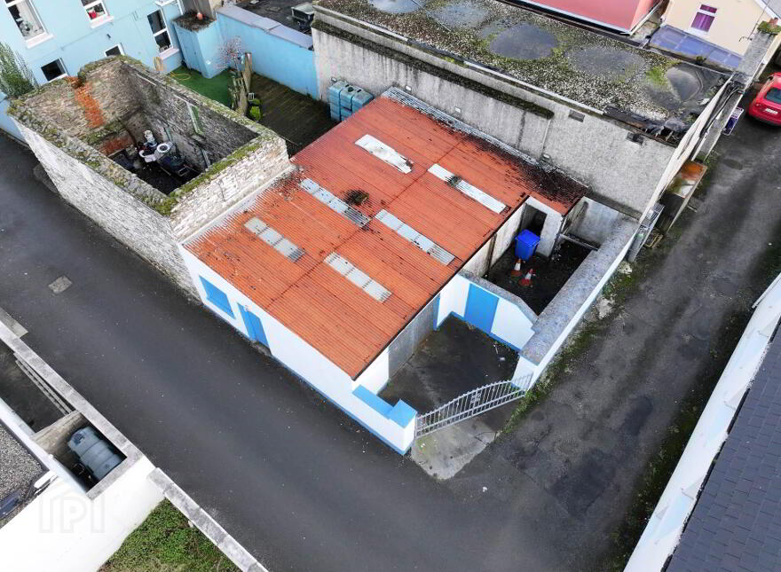 Mews Lane, Off James Street, Moville, F93Y2F5