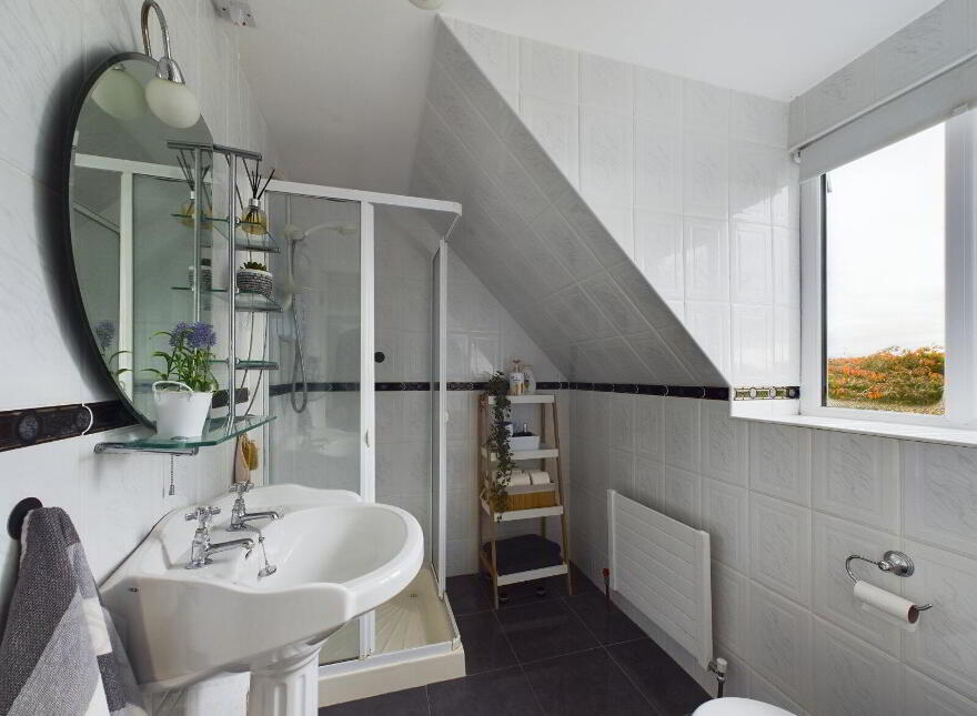 Bodalmore, Waterford Road, Kilkenny Town, R95