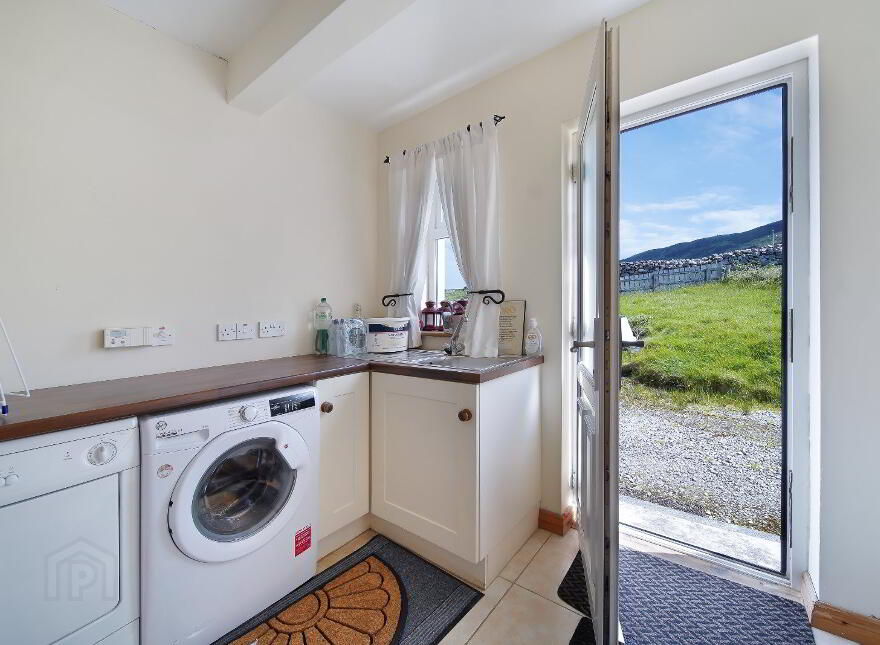 Derryreel West, Falcarragh, F92RYY1