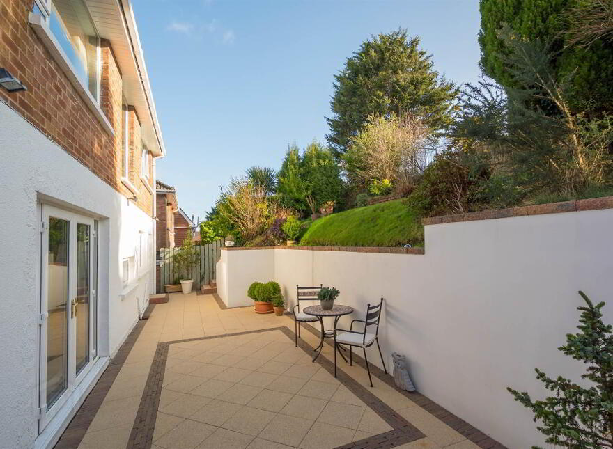 23 Lancedean Road, Belfast, BT6 9QP