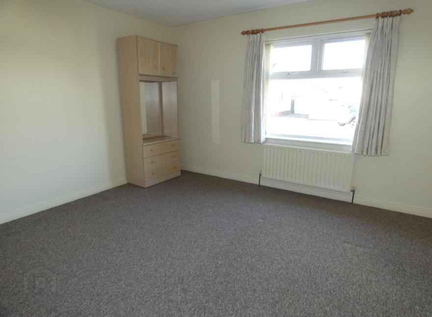 5 Castlehill Crescent, Ballymoney, BT53 6TL