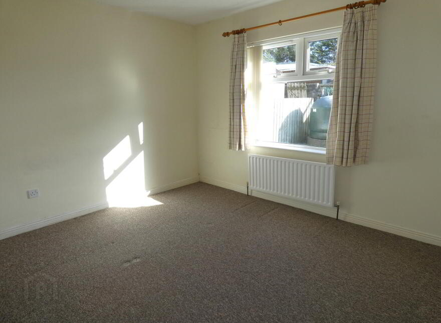 5 Castlehill Crescent, Ballymoney, BT53 6TL